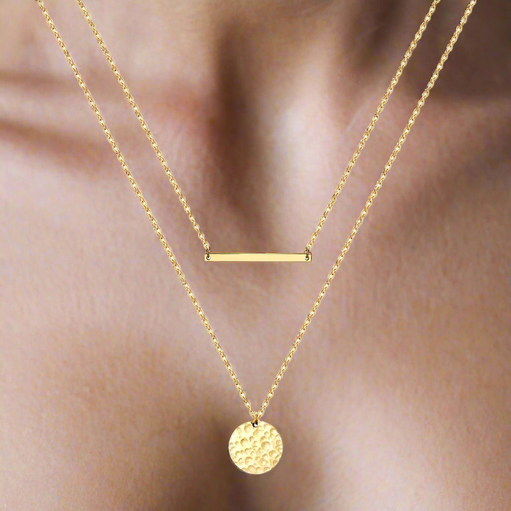 gold plated hammered pendant necklace