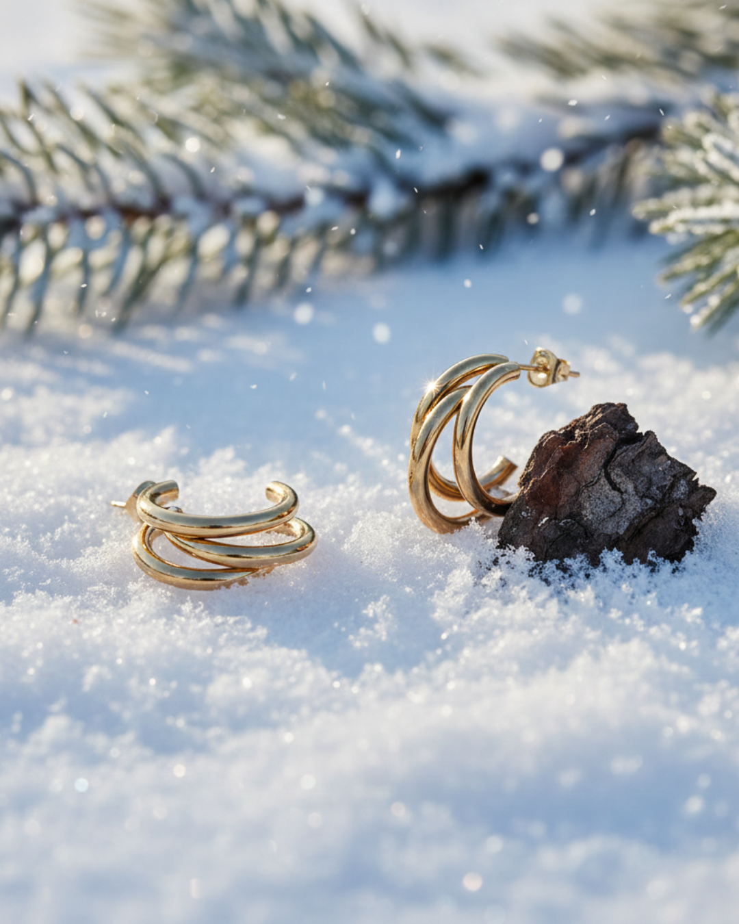 Everyday Luxe Huggie earrings