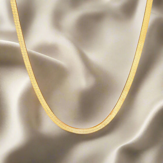 Gold chain necklace with snake Herringbone design